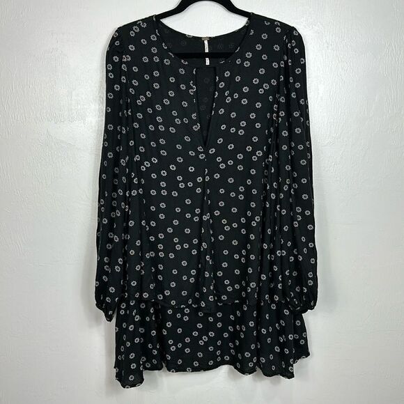 Free People Beck Black Floral Print Cut Out Neck Dress Size M - Picture 2 of 12